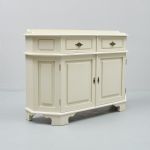 1172 1368 SIDEBOARD